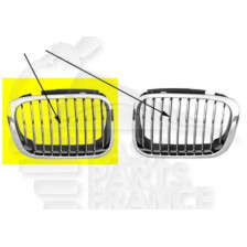 GRILLE DE CALANDRE NOIRE - CHROMEE AVD 