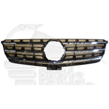 GRILLE DE CALANDRE NOIRE A/MOULURE CHROMEE 
