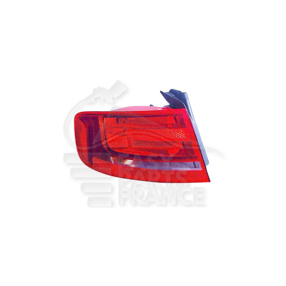 FEU ARRIÈRE-GAUCHE EXTÉRIEUR - 4 PORTES pour AUDI A4