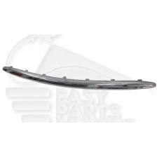 MOULURE CENTRALE CHROMEE DE PARE-CHOC AVANT pour TOYOTA AURIS