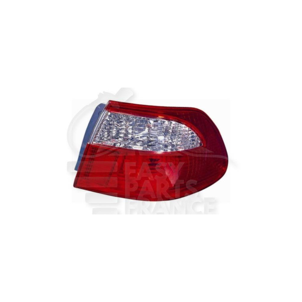 FEU ARRIÈRE-DROIT MODÈLE 4 PORTES pour MAZDA 626