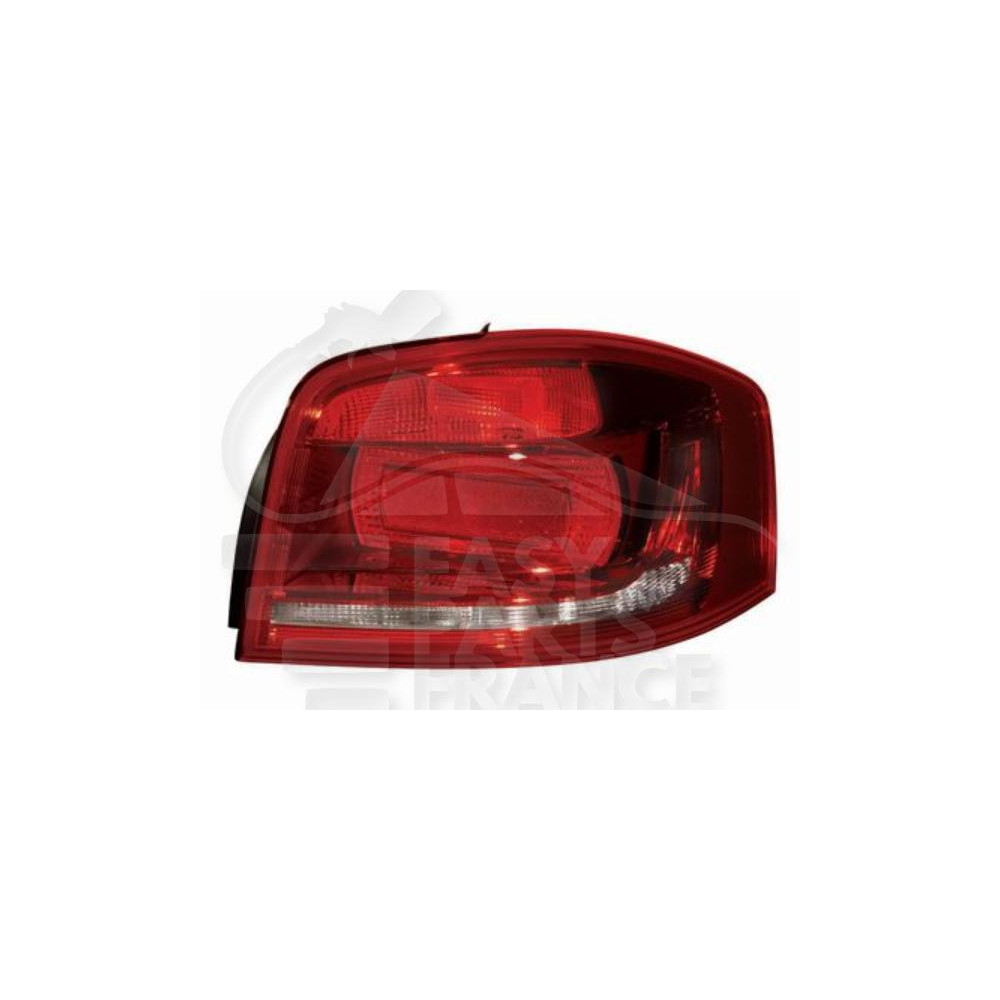 FEU ARRIÈRE-DROIT NOIR - 06/10 → pour AUDI A3