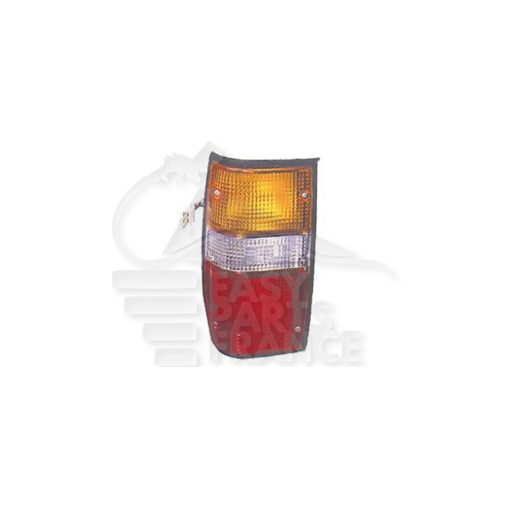FEU ARRIÈRE-GAUCHE pour MITSUBISHI L200