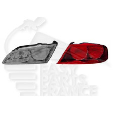 FEU ARRIÈRE-DROIT EXTÉRIEUR - 4 PORTES pour ALFA ROMEO 159