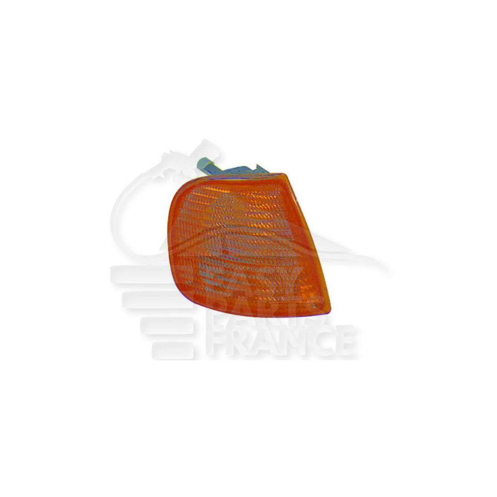 FEU AVANT-DROIT OR pour SEAT CORDOBA