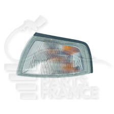 FEU AVANT-GAUCHE BLANC pour MITSUBISHI COLT