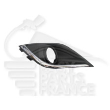GRILLE DE PC AVG A/EMPL AB et MOULURE CHROMEE 