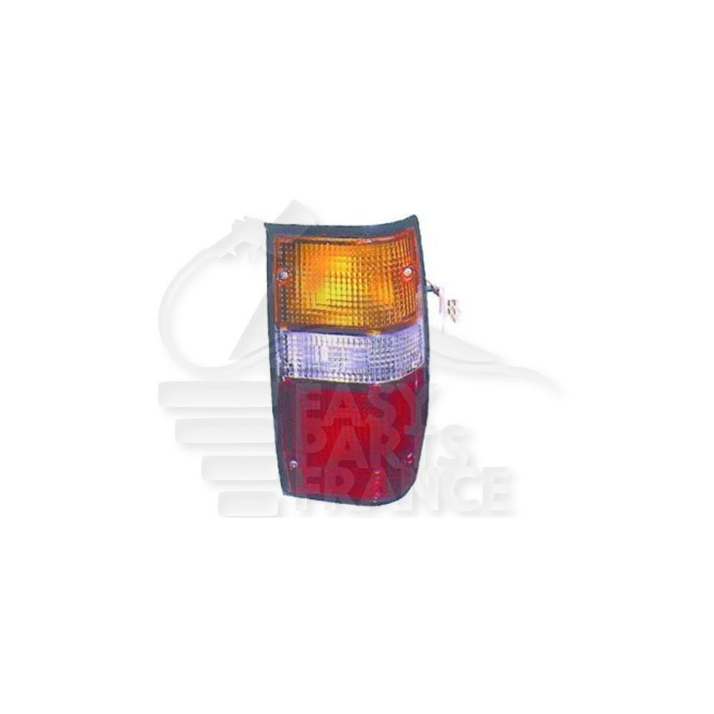 FEU ARRIÈRE-DROIT pour MITSUBISHI L200