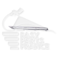 MOULURE DE GRILLE DE CALANDRE DROIT CHROMEE pour MERCEDES CLASSE GLE