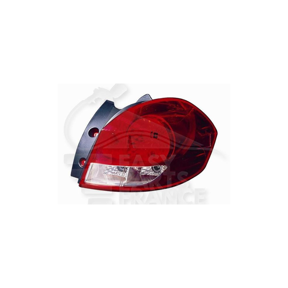 FEU ARRIÈRE-DROIT - GRANDTOUR pour RENAULT CLIO