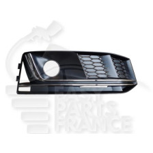 GRILLE DE PC AVD NOIRE A/MOULURES CHROMEES et EMPL AB 