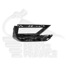 GRILLE DE PC AVD INF NOIRE A/MOULURE CHROMEE et EMPL AB 